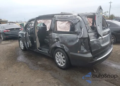 2016 Chrysler Town & Country Touring from USA, damaged, VIN 2C4RC1BG9GR175331